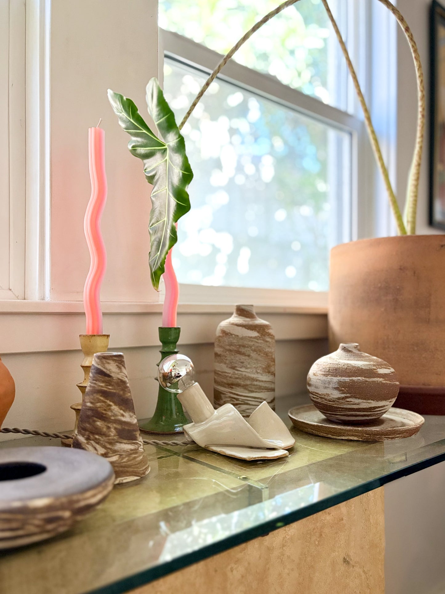 Small Flop Lamp in Putty