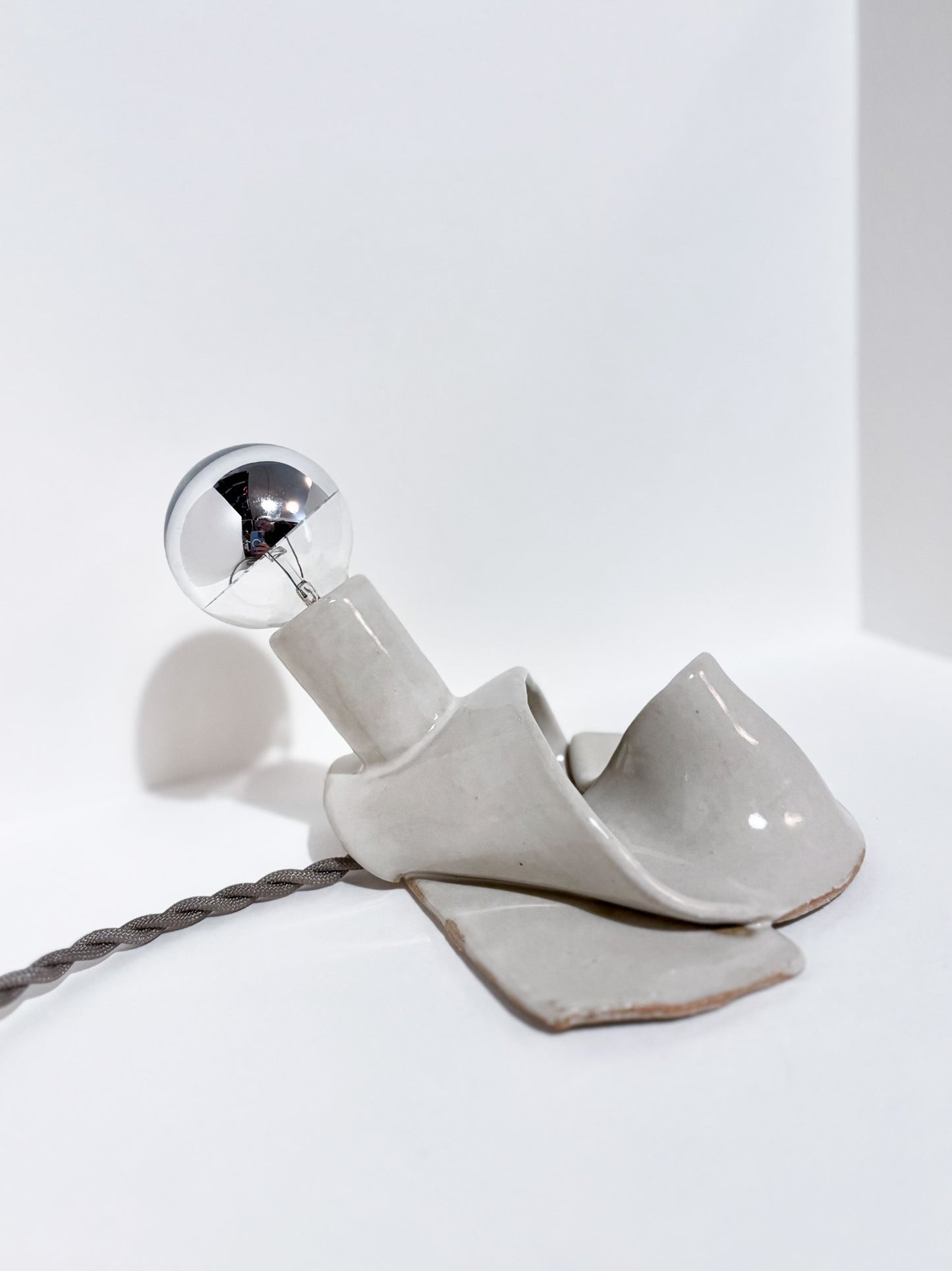 Small Flop Lamp in Putty