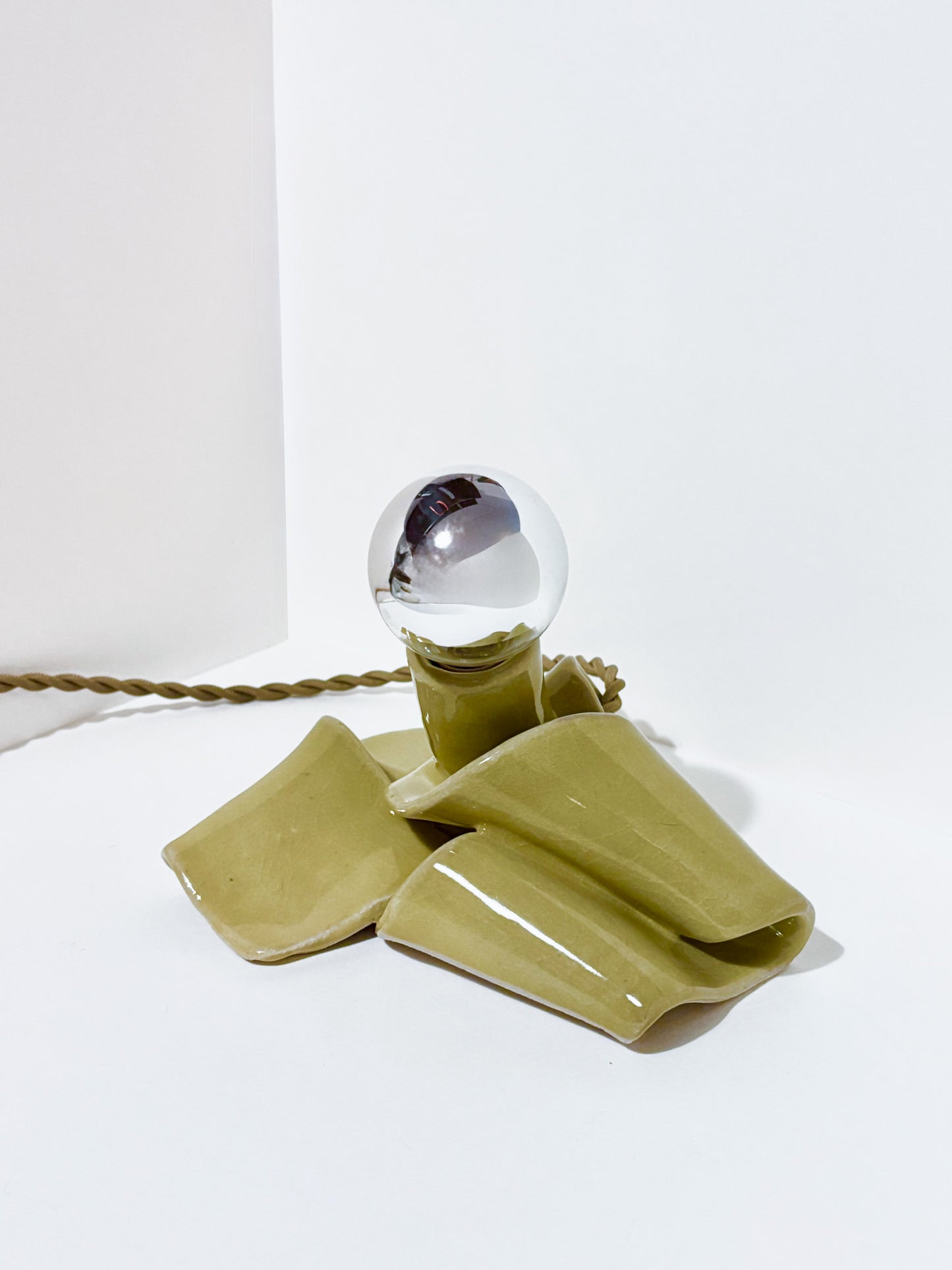 Flop Lamp in Bringle Yellow