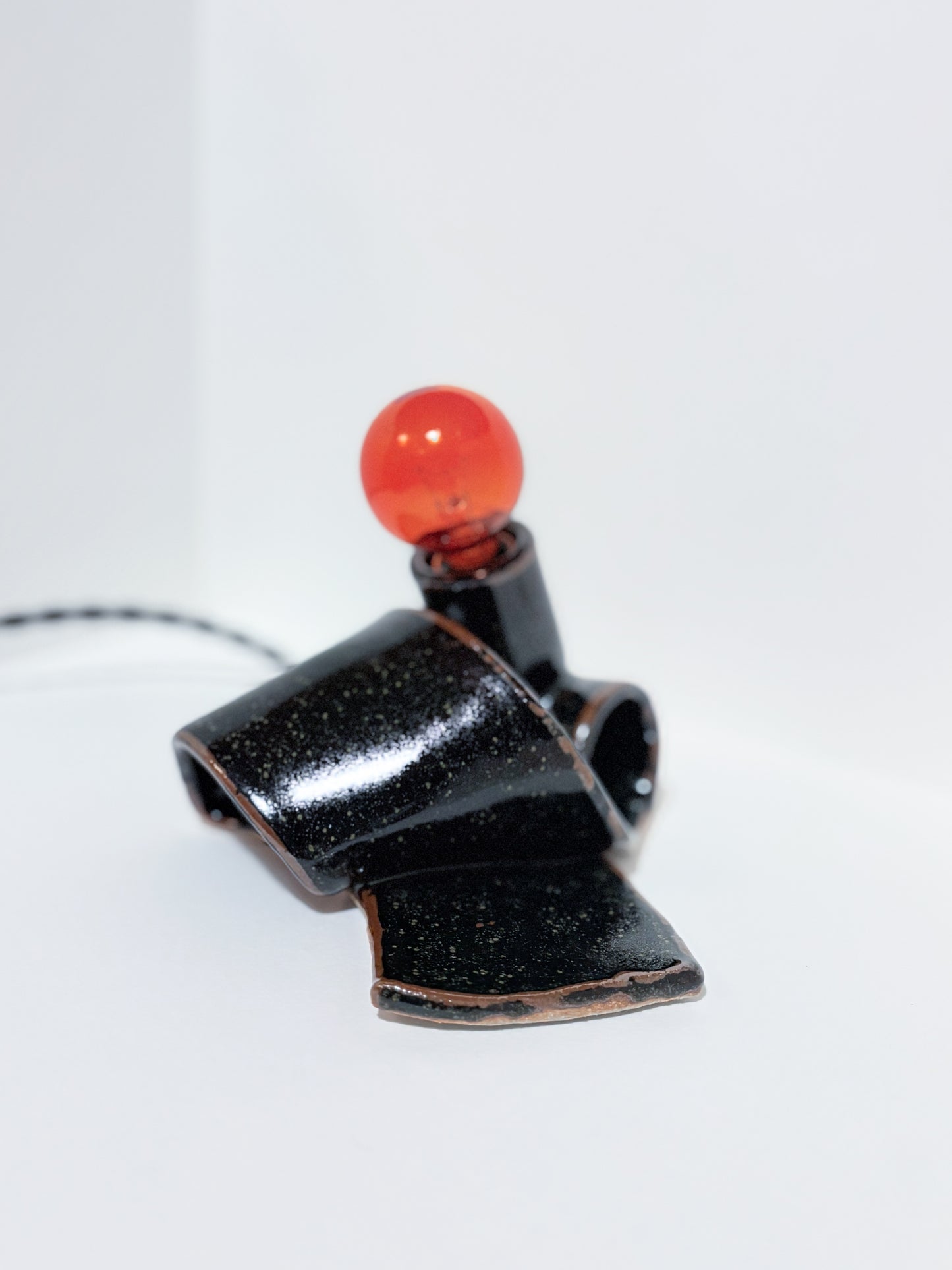 Small Flop Lamp in Speckled Black