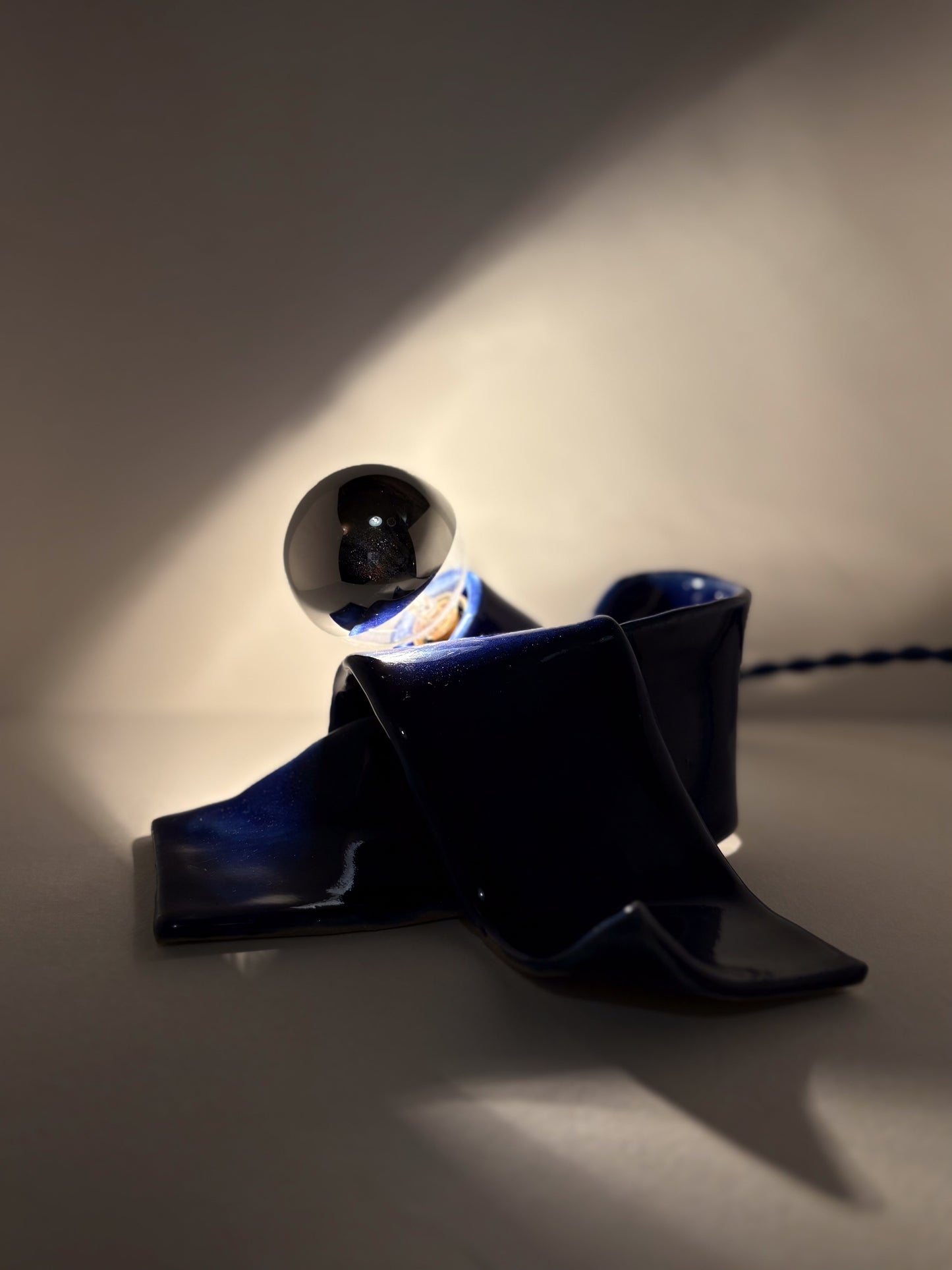 Flop Lamp in Cobalt Blue